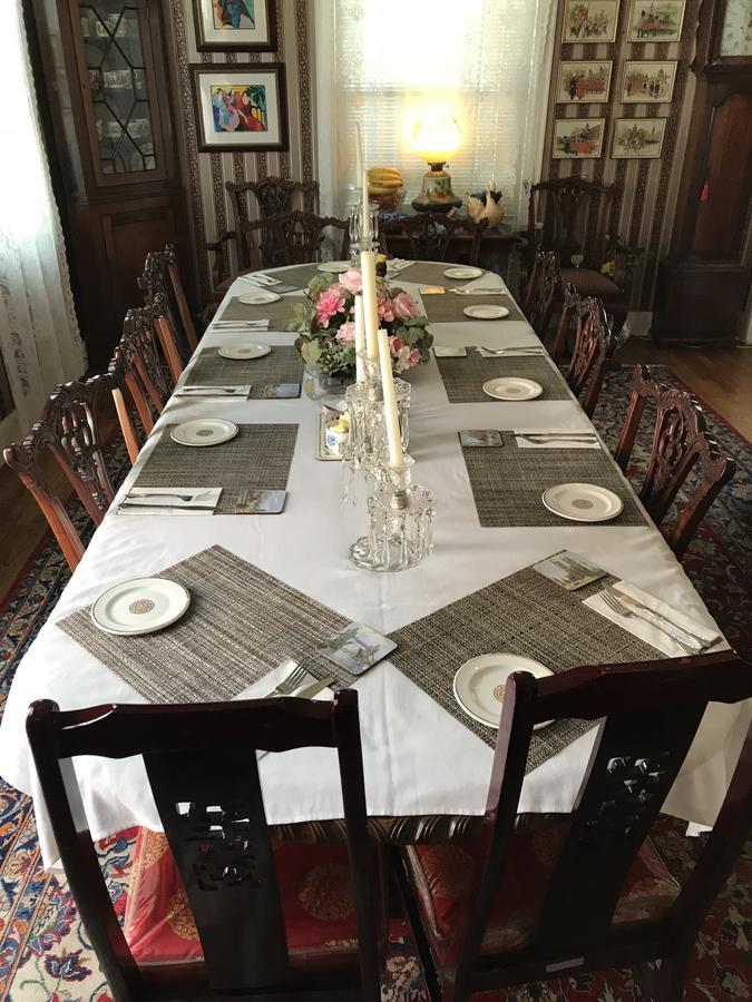 Rose Manor Bed and breakfast